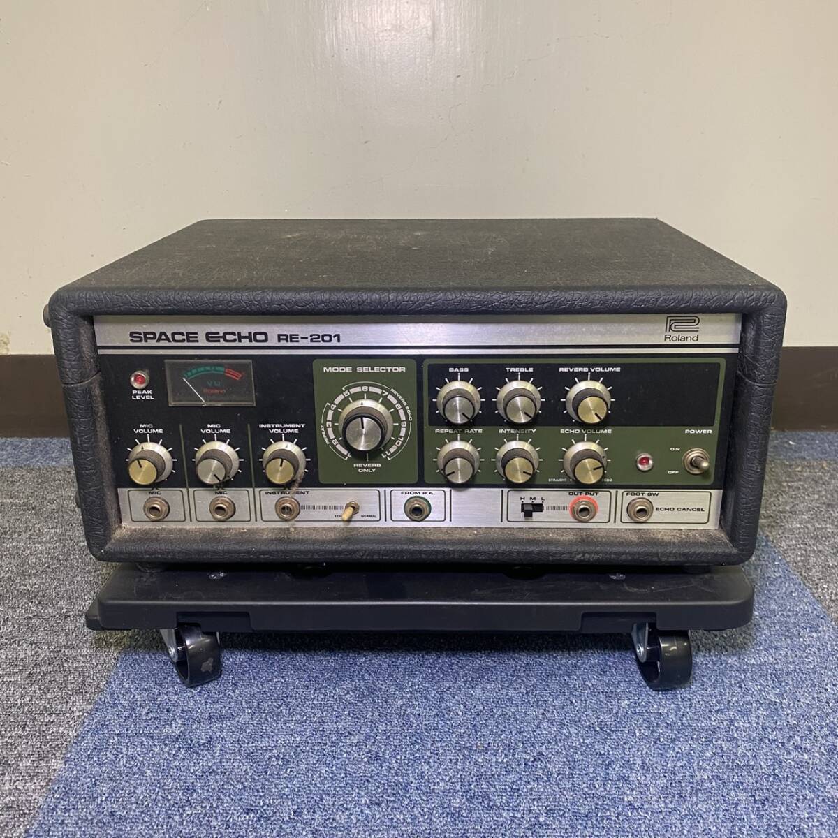 1円スタート【中古】387291-1 Roland ローランド SPACE ECHO スペースエコー RE-201 テープエコー エフェクター オーディオ