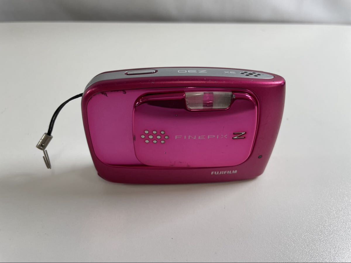 143T-7-2 FUJIFILM FINEPIX Z30 コンパクトデジタルカメラ ピンク 動作通電未確認