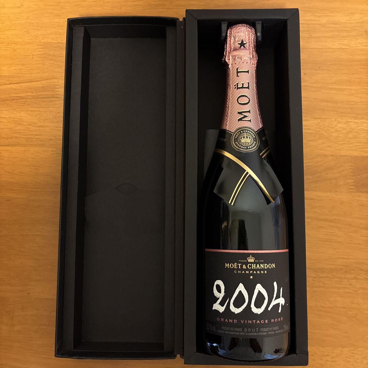 モエ・エ・シャンドン グラン ヴィンテージ ロゼ 2004 750ml 箱付き