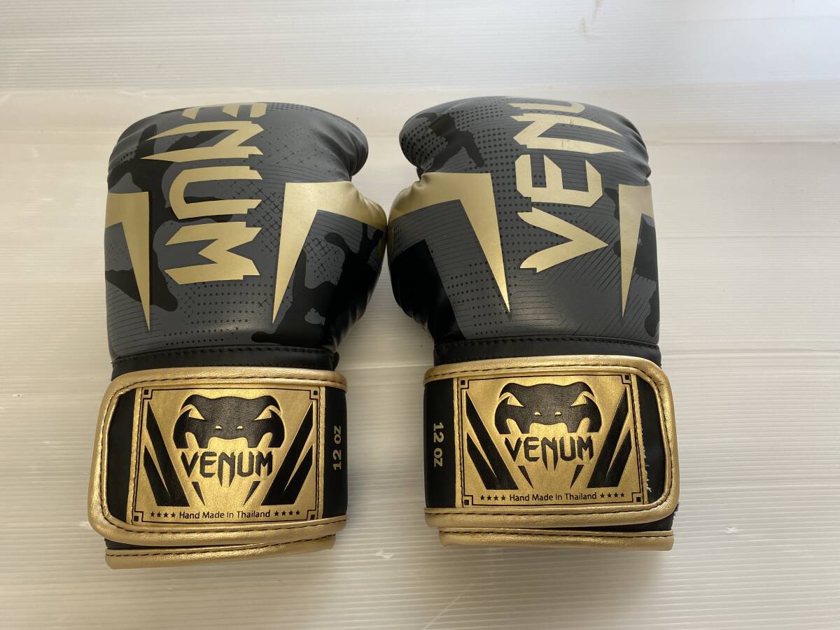 8/11★VENUM ヴェナム ボクシンググローブ 12oz 【中古/現状品】