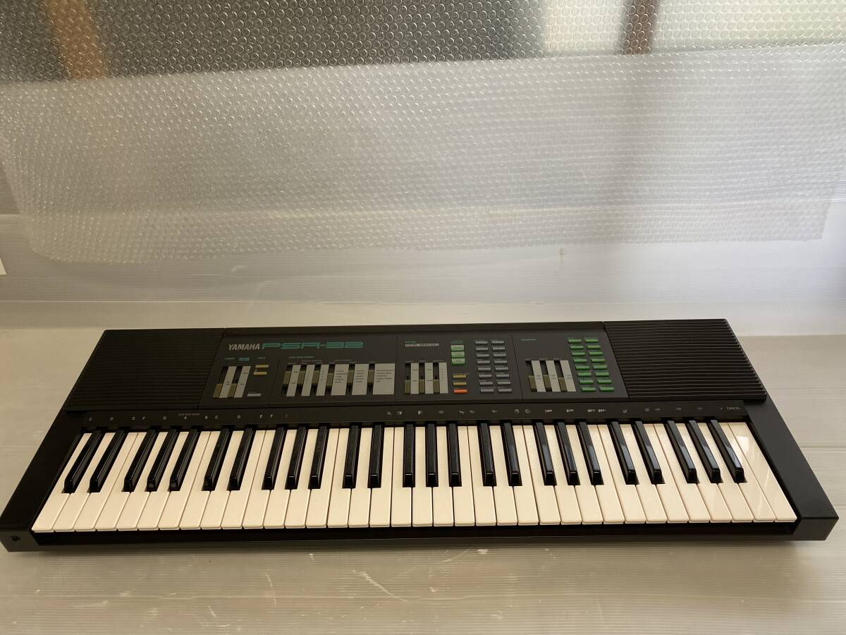 8/14★YAMAHA PSR-32 ヤマハ 電子キーボード 【中古/現状品/動作未確認ジャンク】