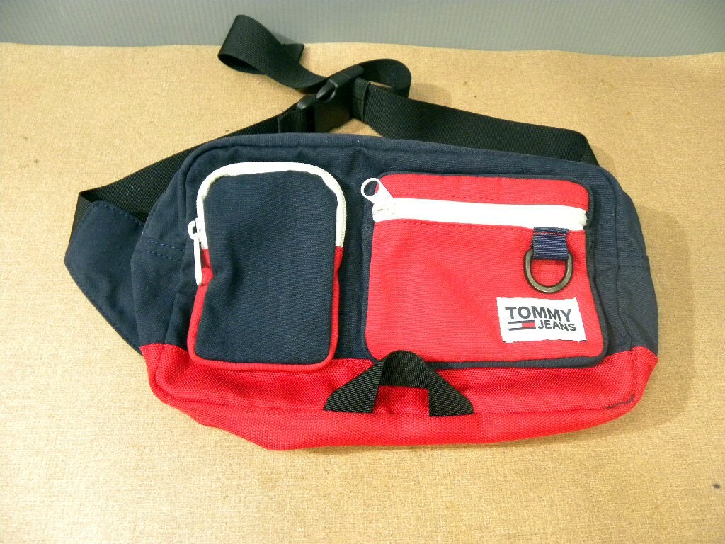 TOMMY JEANS トミージーンズ　ウエストバッグ　中古美品