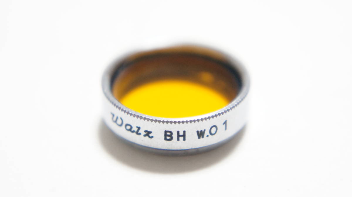 ★良品★[約17mm] Walz BH w.O1 Bell & Howell社製レンズ用と思われるカラーフィルター [F3086]