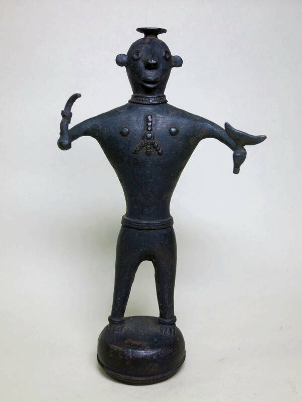 [大幸]　西アフリカ文明　古銅人物像　古代遺跡の出土品　ベニン王国　希少良品　歴史的遺物　Benin Bronzes ブロンズ　中国美術