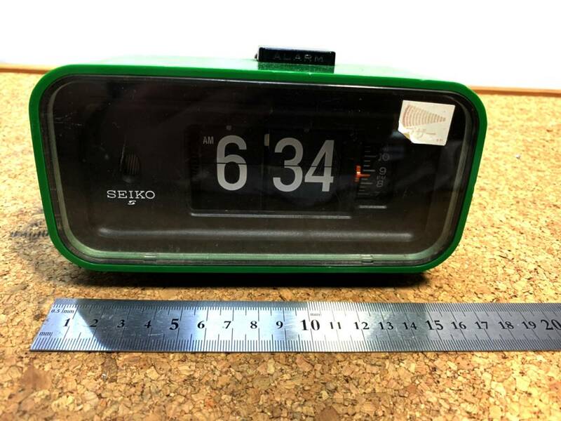 貴重 レトロ SEIKO セイコー アラーム付き パタパタ時計 緑 DP662