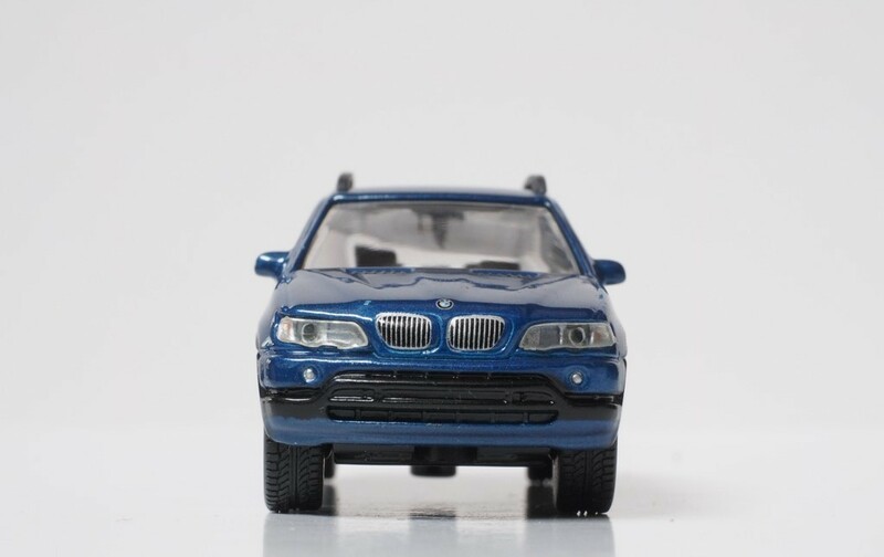 Ｍ10806 9 EPOCH エポック　1/72　BMW　X5 