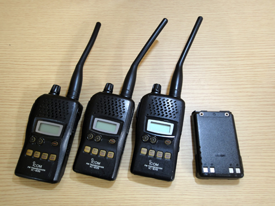 アイコム アマチュア 無線 IC-S35 トランシーバー 本体 3個セット 430～440MHz バッテリー1個 ワケ有り ICOM 札幌市 中央区