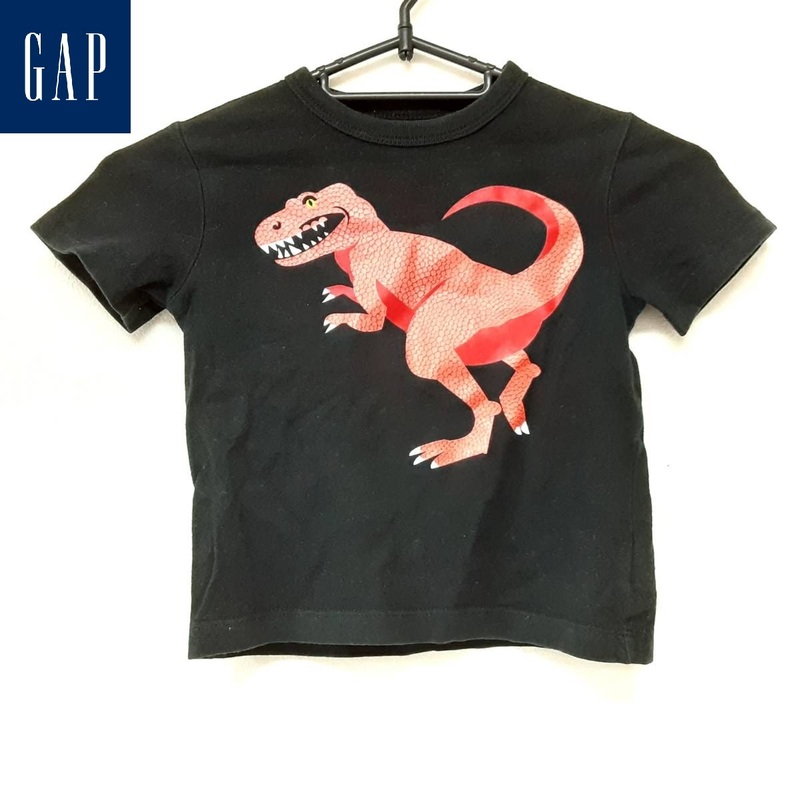 Gap / ギャップ　Tシャツ　ボーイズ　サイズ：2　カラー：ブラック