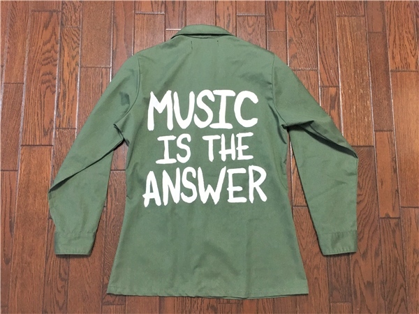 ＪＡＣ ＶＡＮＥＫ ジャックヴァネック ミリタリーシャツ Ｓ オリーブ グリーン ＭＵＳＩＣ ＩＳ ＴＨＥ ＡＮＳＷＥＲ