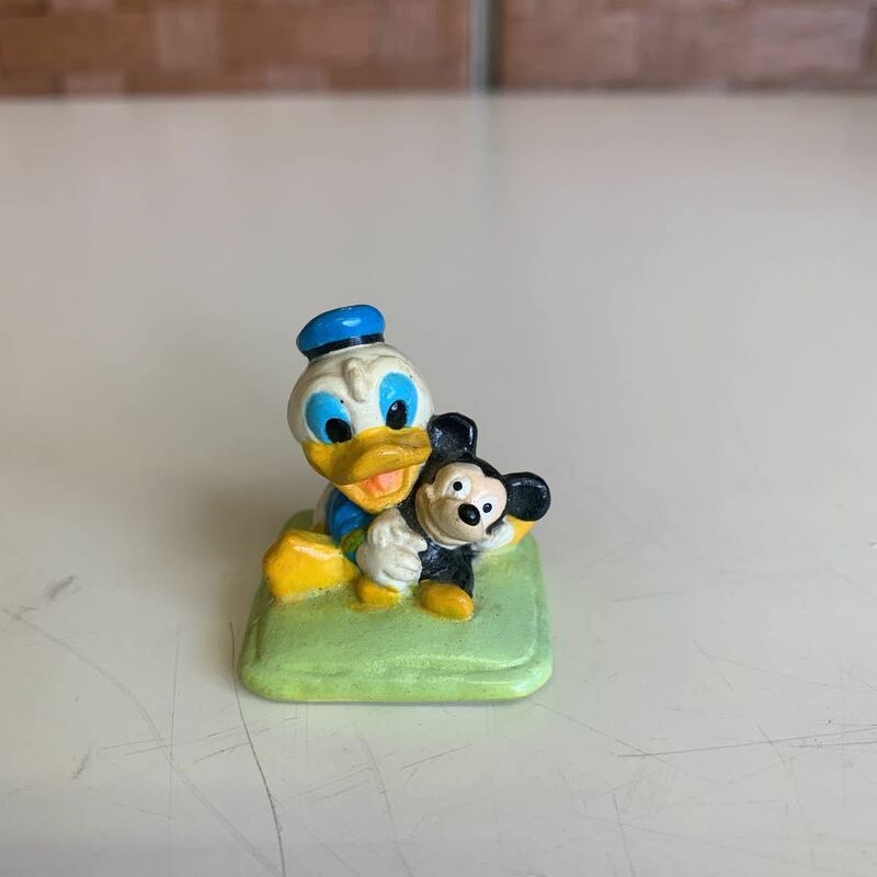 【希少】ディズニー ベビー ドナルドダック フィギュア 1984年 Disney Baby Donald Duck ヴィンテージ アンティーク オールドディズニー