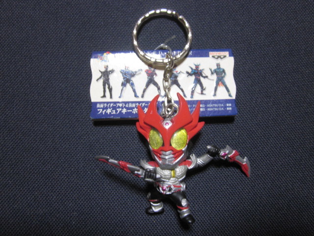 ■仮面ライダーアギト シャイニングフォーム　フィギュアキーホルダー■