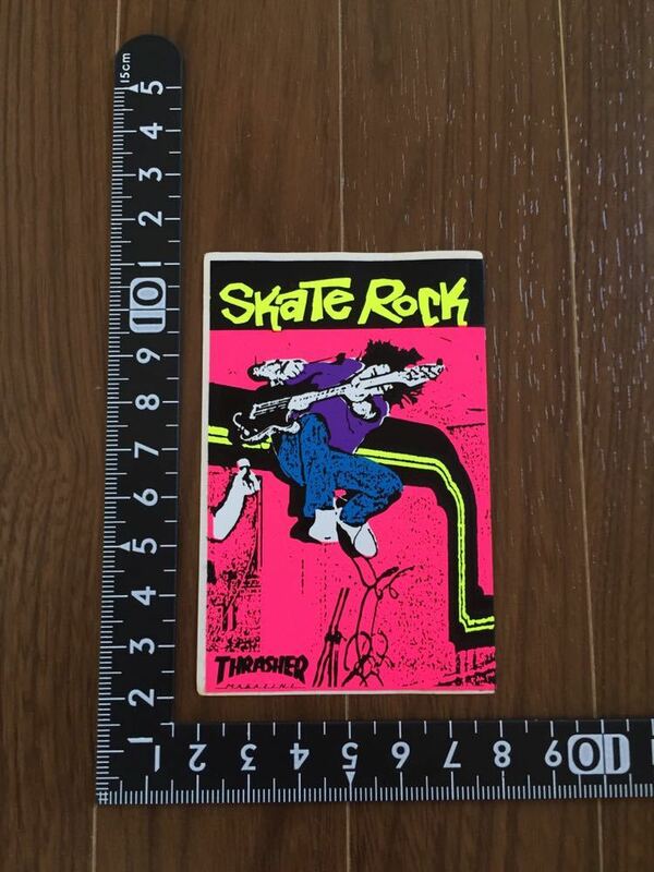 レア!! 80s THRASHER MAGAZINE スラッシャー マガジン スケートボード SKATE ROCK ステッカー 新品 デッド Santa Cruz Powell dogtown