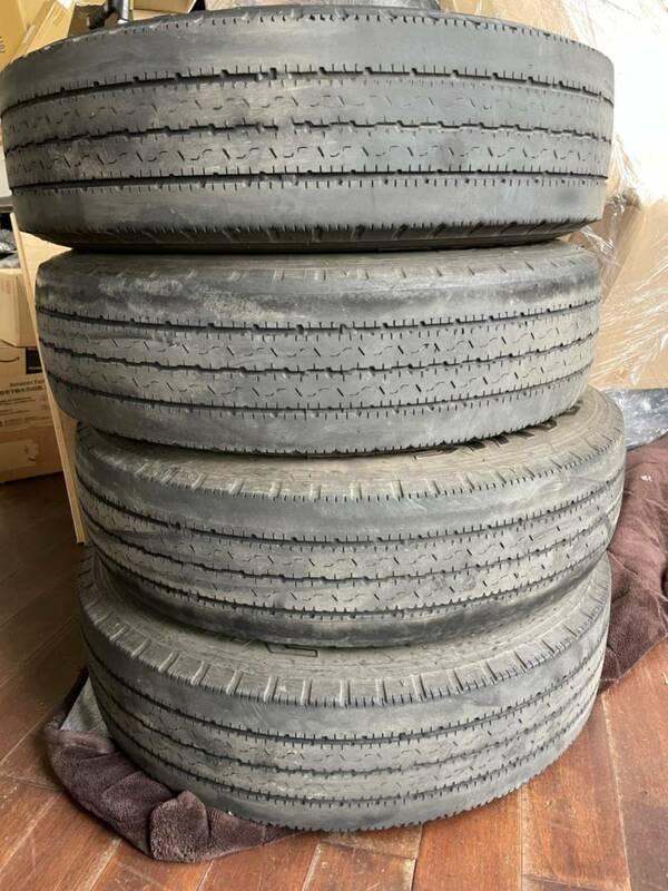 ライトトラック タイヤ ４本 ブリジストン ＤＵＲＡＶＩＳ １８５／７５Ｒ／１５Ｌ ＬＴ 2012 2015 トラック 185/75/15 185/75R/15