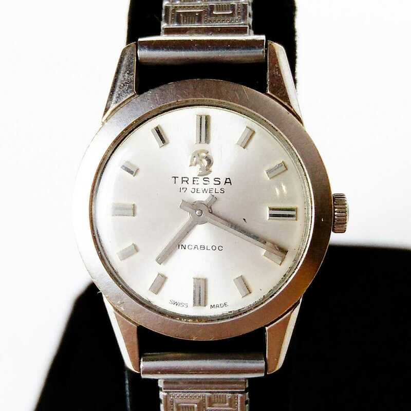 動作品 TRESSA トレッサ SWISS MADE スイス製腕時計 手巻き式 レディース腕時計 稼働品 o440