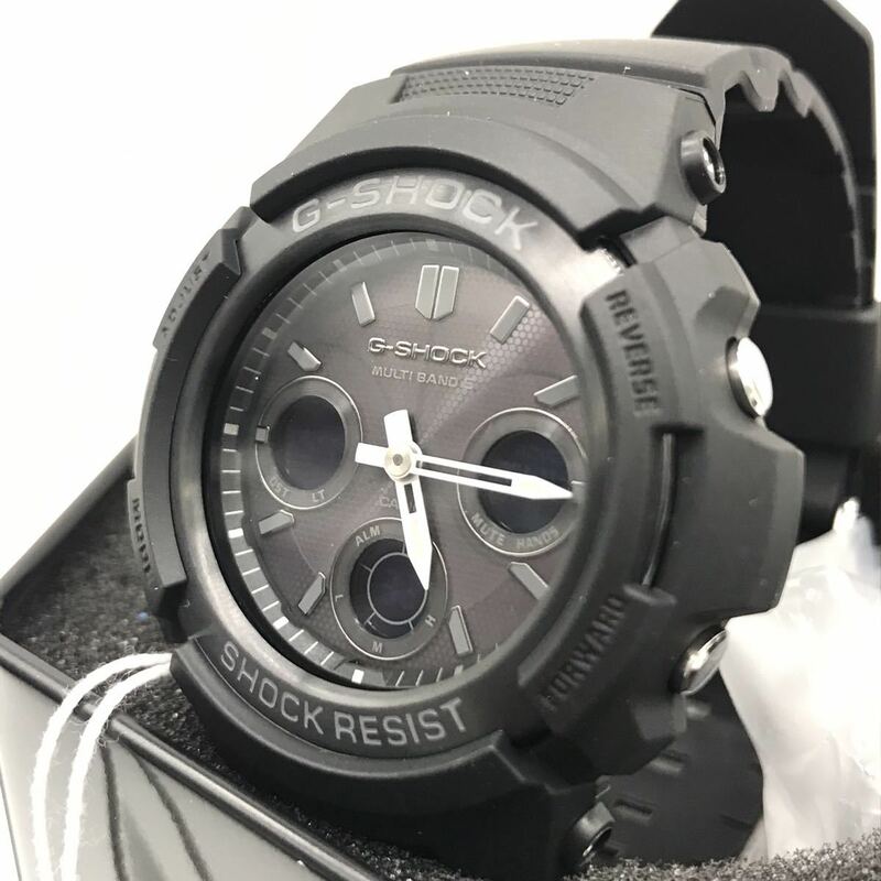 Gショック　アナログ腕時計　AWG-M100B-1A CASIO