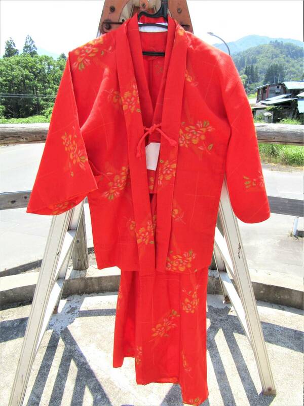 【天】１円祭り　昭和の懐かしい女児着物　2種類　ハンドメイド　古布　リメイク材料　着用用　女児　着物　