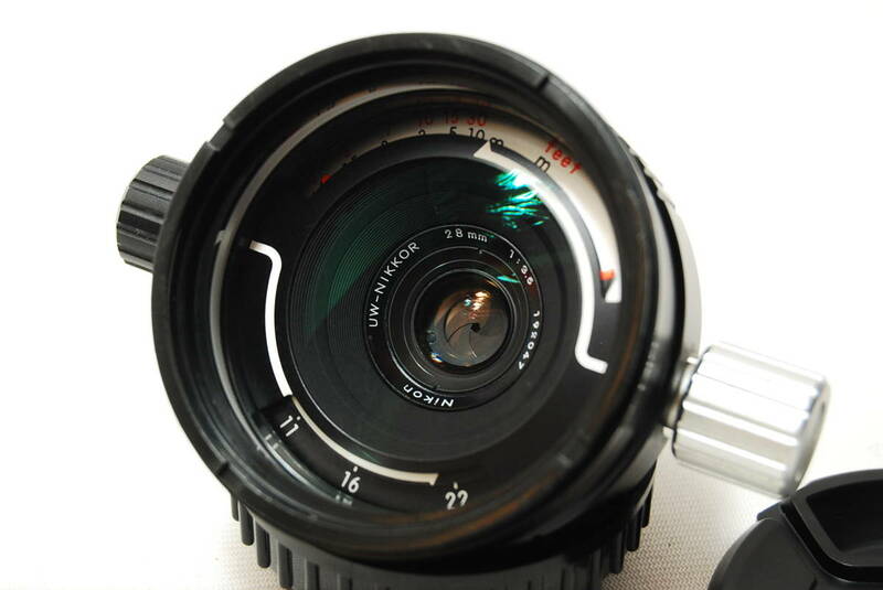 2671 【激レア極上品】 Nikon Nikonos用レンズ UW-NIKKOR 28mm F3.5