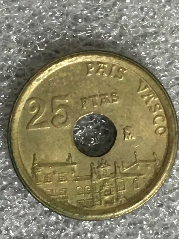 スペインコイン　希少　1993年　穴あき　25ペセタ