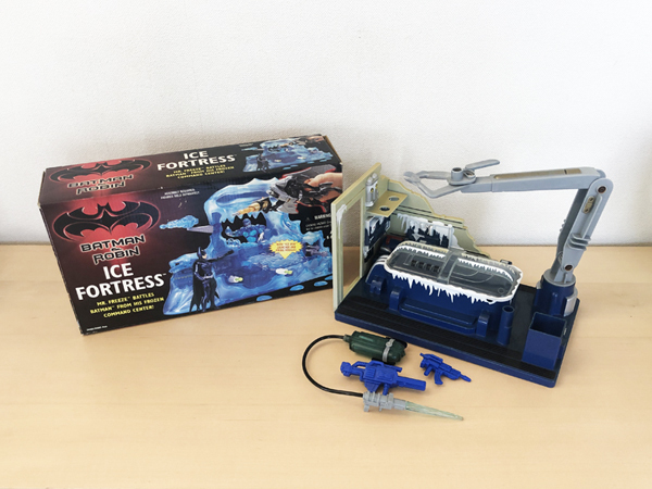 ●バットマン&ロビン　「ICE FORTRESS」+「CYRO-FREEZE CHAMBER」プレイセット　中古品＋ジャンク　ケナー