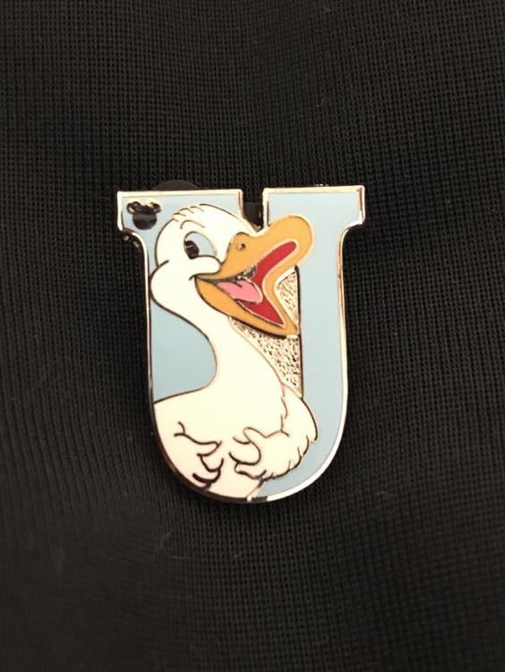 レア 海外 ディズニー 限定 ピンバッジ ヒドゥンミッキー ピントレーディング ピントレ アルファベット U The Ugly Duckling