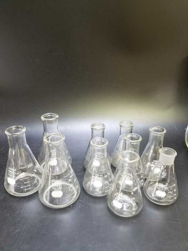 IWAKI PYREX 三角フラスコ 200×3 100×7 フラワーベース インテリア ディスプレイ ガラス瓶 花瓶 一輪挿し ボトル 実験室 ラボ 