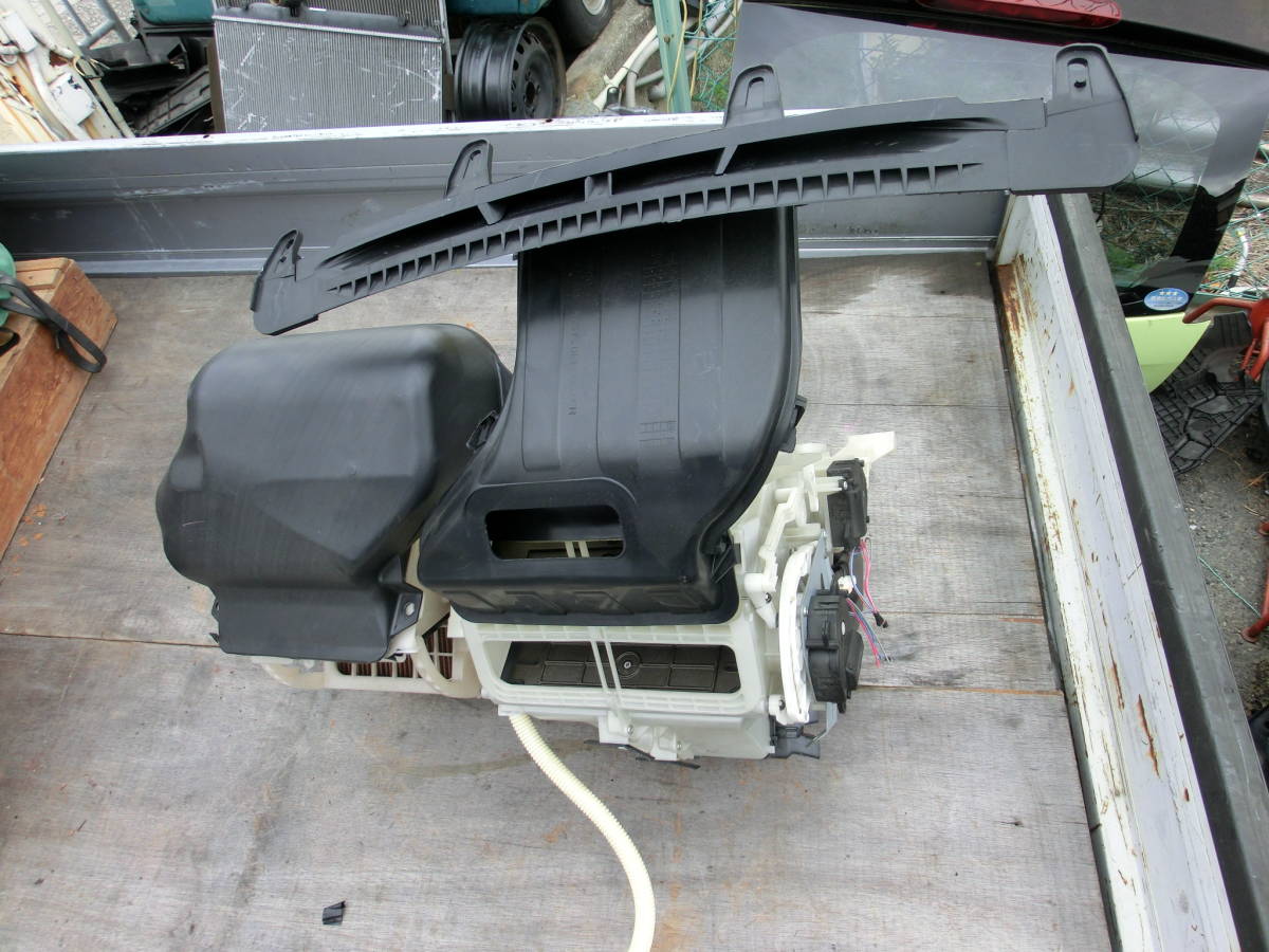 HA1W アイ ターボ ヒーター ケース ユニット 11.3万km 20年式 3B20T エバポ ヒーターコア サーボモーター ブロア レジスタ 113800-2320 