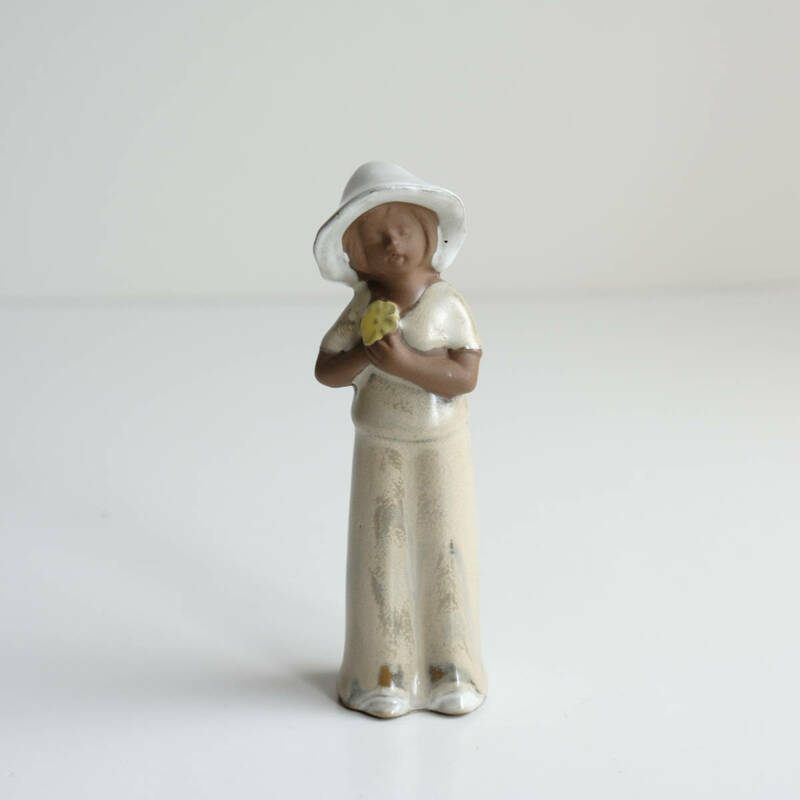 陶器人形 女の子 女性像 置物 オブジェ 飾り 