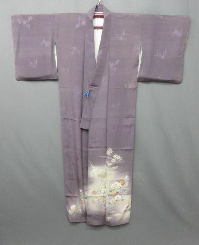 【着】29923 色留袖着物 地紋入 薄紫色 菊 正絹 大島 訪問着
