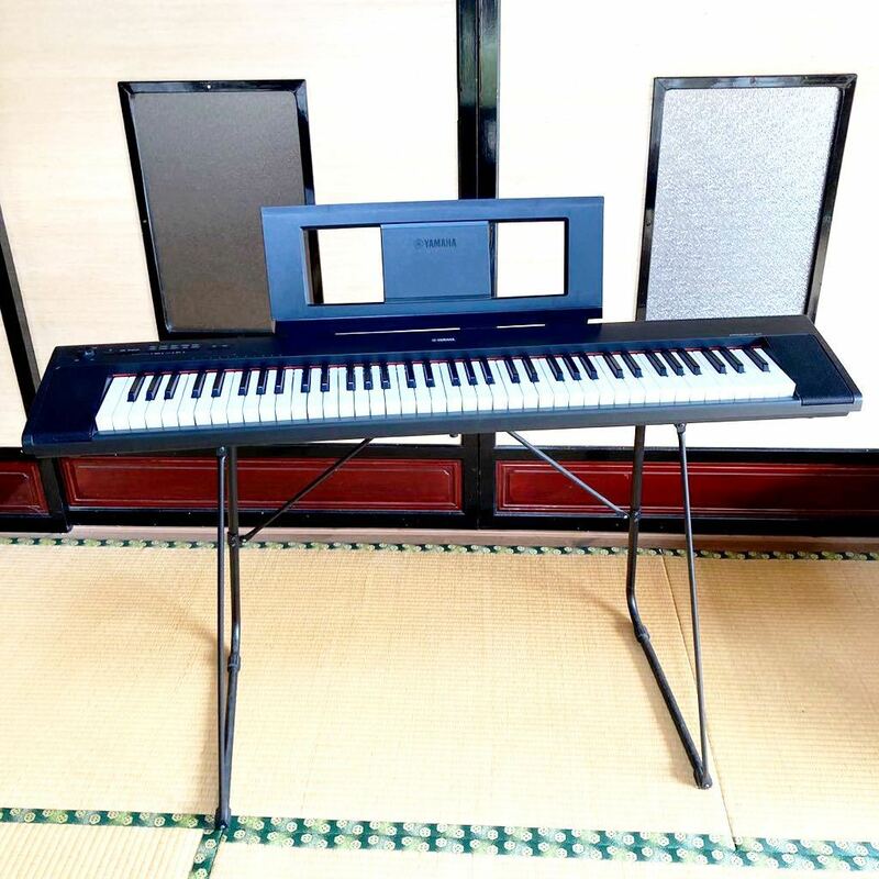 b23)YAMAHA ヤマハ 76鍵盤 キーボード piaggero NP-32 ピアジェーロ スタンド付き L-2C 譜面台 手渡し