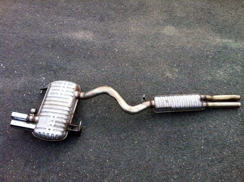 E87 135i BMW純正マフラーエキゾーストパイプ 7534342 EBERSPACHER 21 105 05 II05 GENUINE EXHAUST PIPE 7559997 EBERSPACHER 21 908 01