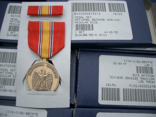 米軍実物・メダルセット・ナショナルディフェンスサービス・18x