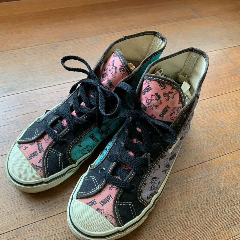 80’s VANS SNOOPY ハイカットスニーカー