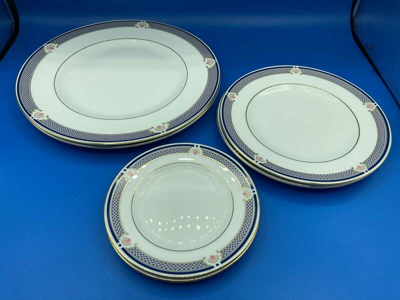 【used 箱なし 2枚訳あり】Wedgwood ★Waverley ウェイバリー ★プレート お皿 　各2SET ★サイズ 大275 / 中205 / 小155mm