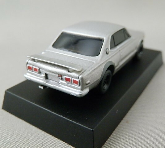 【WONDA】金の微糖GOLD GT-R　歴代名車コレクション 1／72スケール １、SKYLINE　GT-R　（KPGC10）