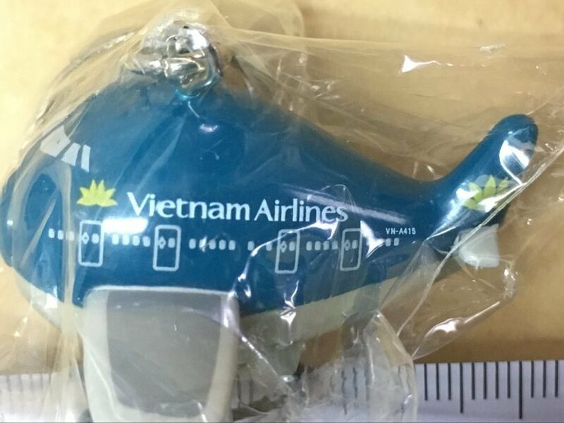  Vietnam Airlines キーホルダー 新品 ベトナム航空 飛行機 航空機 keychain keyring 