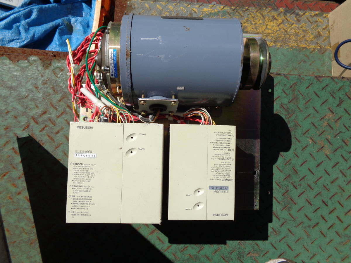 MK3349 　 三菱 FR-A024-1.5K FR-A024-0.75K　SOSHIN EMI FILTER TYPE CC3005A-B TV 1500 VACフィルタ