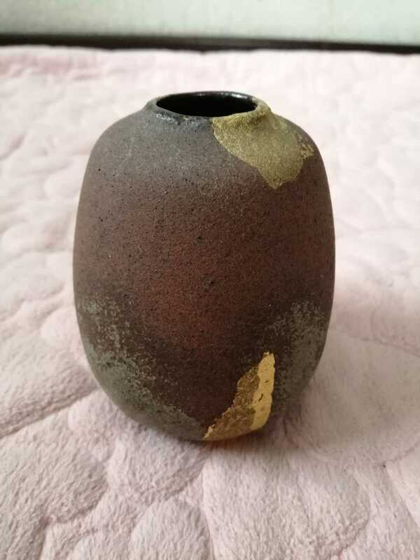 九谷焼 花瓶　(Y321)
