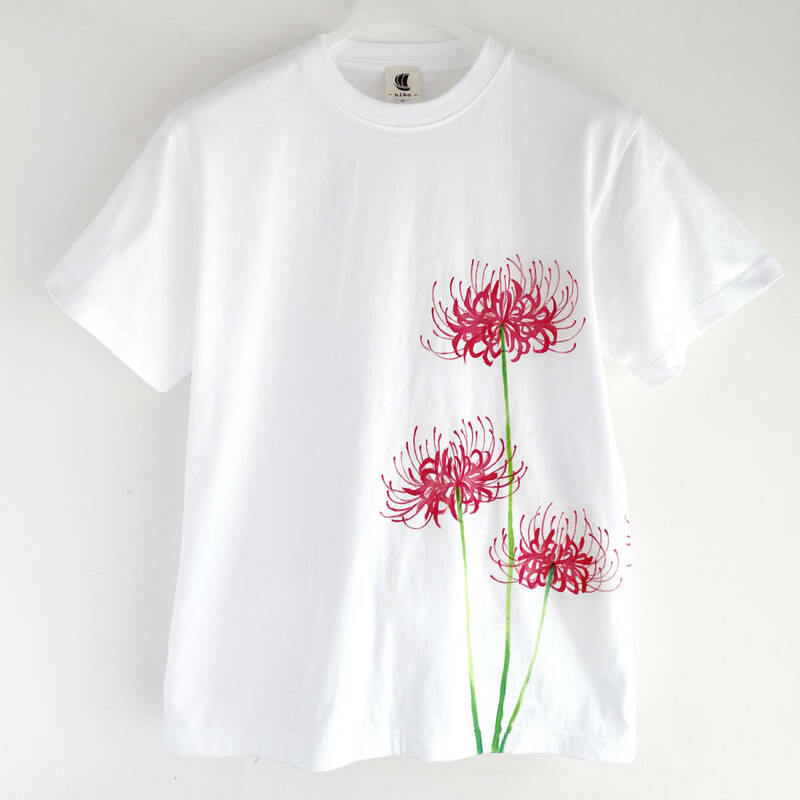 メンズ Tシャツ Mサイズ 彼岸花柄Tシャツ 白 ハンドメイド 手描きTシャツ 和柄 花柄 秋冬