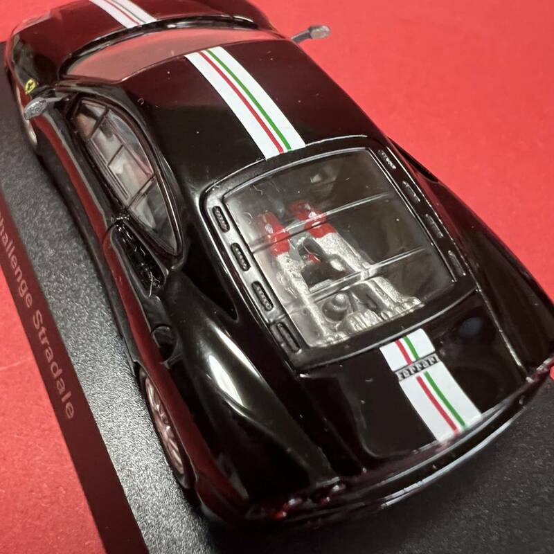 京商 1/64 Ferrari チャレンジ　ストラダーレ　ブラック 改 内装塗装等 フェラーリChallenge Stradale ブラック