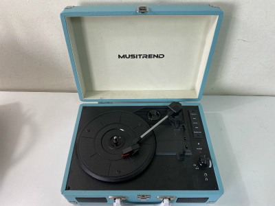 【MUSITREND レコードプレーヤー スーツケース型】MT316