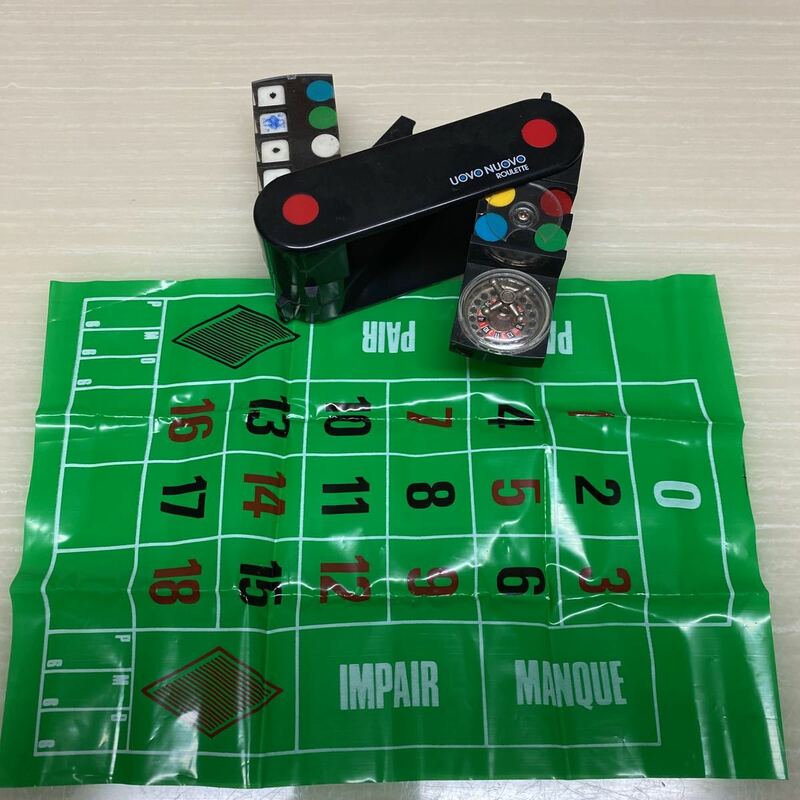 Uovo Nuovo■携帯ゲーム■Roulette Wheel Board Game Poker Chips
