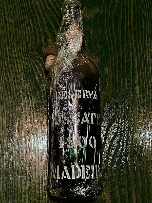 希少　古酒　PEREIRA D'OLIVEIRAS MADEIRA MOSCATEL マディラ　ワイン　ドリヴェイラ　リゼルヴァ モスカテル 1900 OVER 70YEARS oak cask