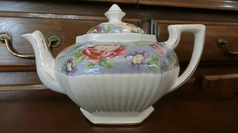 ジェームズ・サドラー サマーフィールド ヴィンテージ ティーポット：James Sadler summerfields 5156 teapot