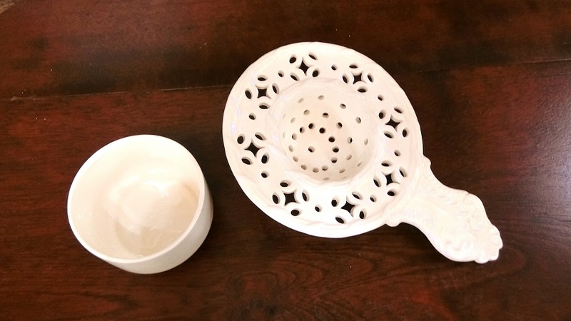 イギリス製 ロイヤル クリームウェアクラシック ティーストレーナーA ROYAL CREAMWARE CLASSICS Tea Strainer