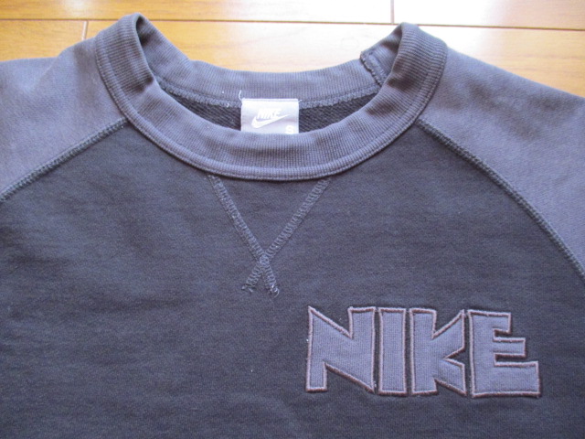 激レア！　NIKE　ゴツナイキ　スウェット　トレーナー　黒グレー　Sサイズ　切り替えデザイン　ヴィンテージ　ゴツロゴ　ナイキ