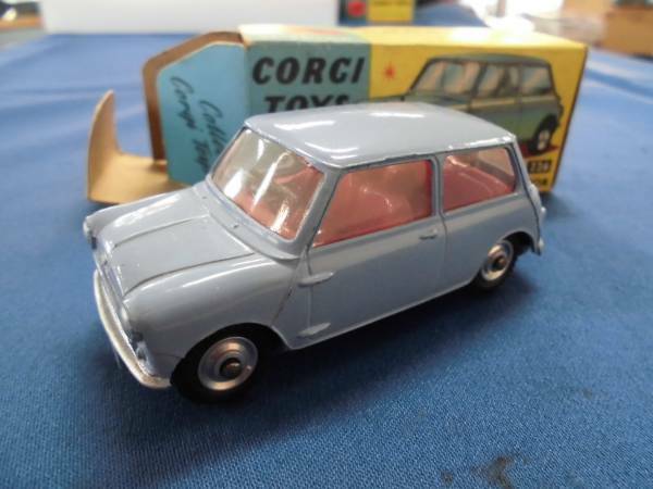 当時物　CORGI MORRIS MINI-MINOR / モーリス・ミニ・マイナー　USED品