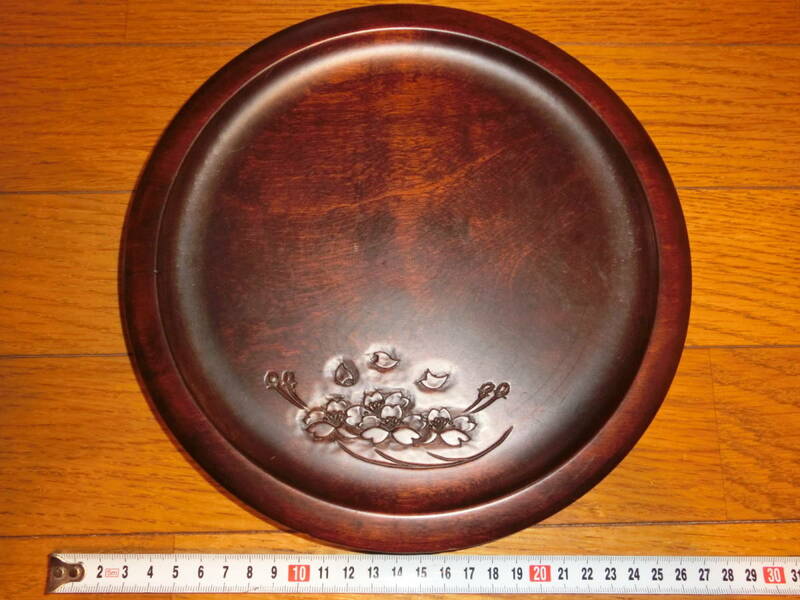 即決　伝統工芸　軽井沢彫り　シンプル　可愛いお盆　品のいい丸お盆