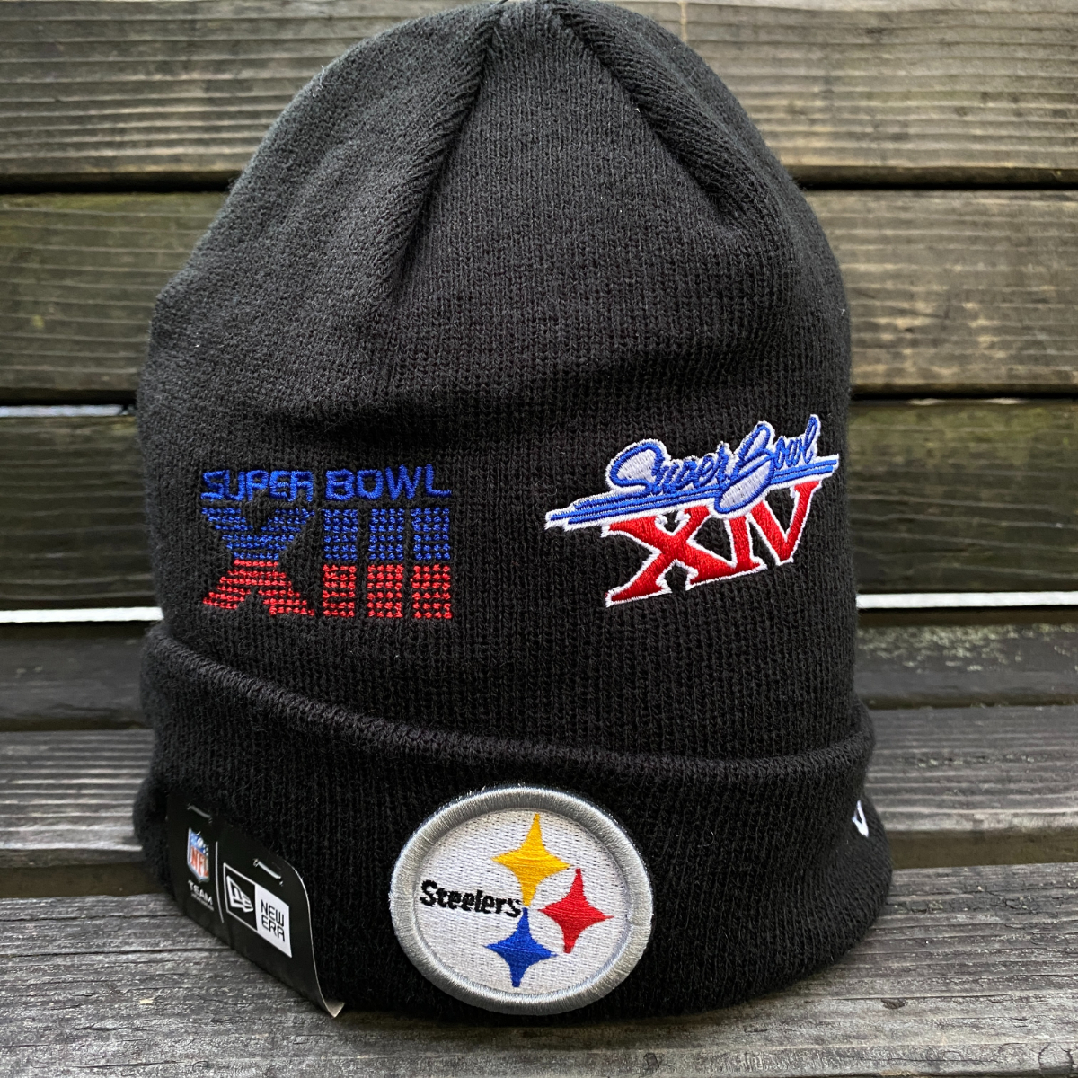 USA正規品 NEWERA ニューエラ NFL 限定ニット帽 ピッツバーグ スティーラーズ Steelers 黒 スーパーボウル チャンピオンズ パッチ アメフト