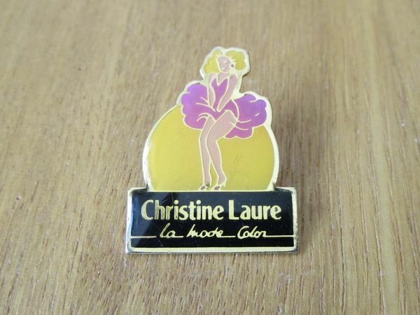古いピンバッジ：Christine Laure マリリンモンロー セクシー 人物 ピンズ #U