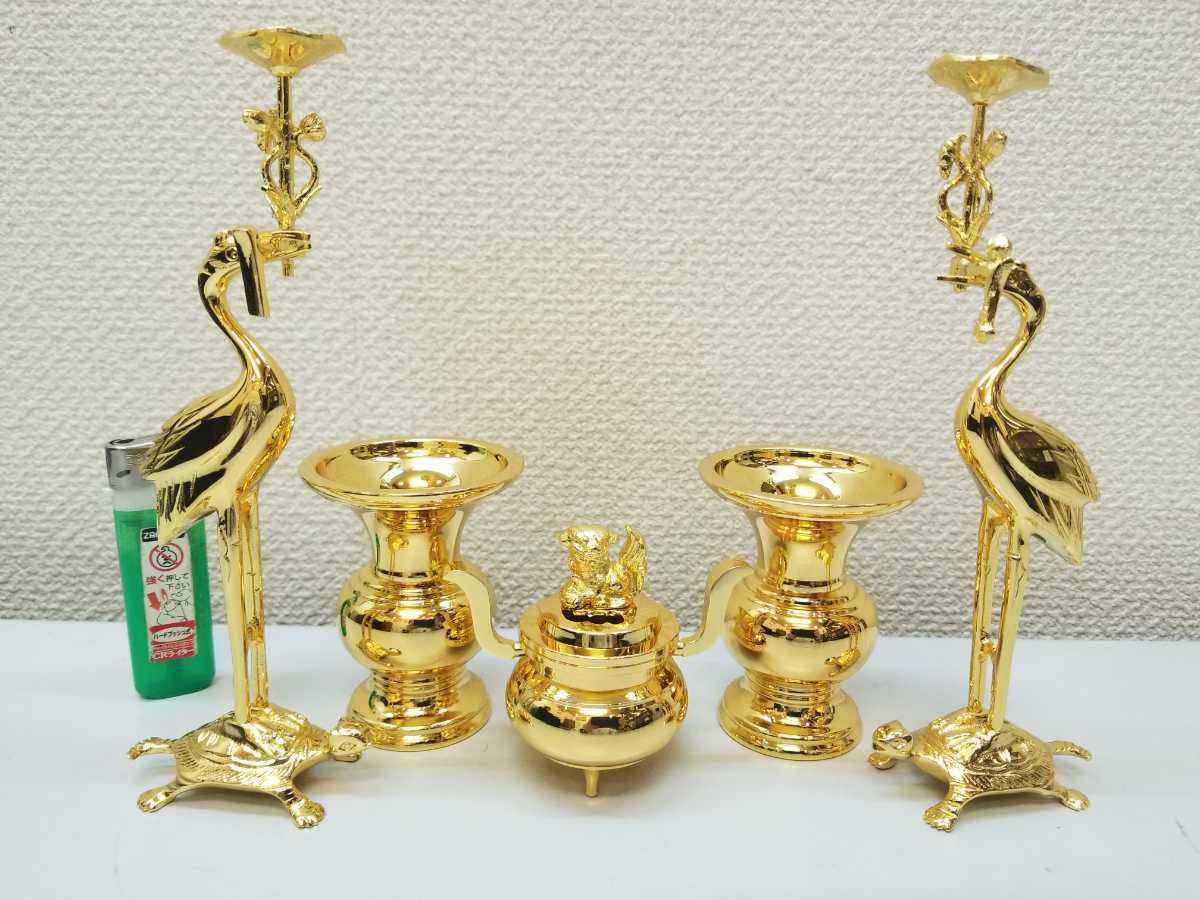 とても小さな　東用　利久型　五具足　丸型　金メッキ　二寸五分　真鍮鋳物　高岡製品　真宗大谷派　デッドストック　アウトレット　上置き